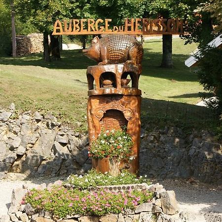 Auberge Du Herisson La Chaux-du-Dombief Exterior photo